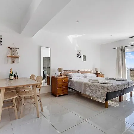 Jasmine Апартаменты Портиман